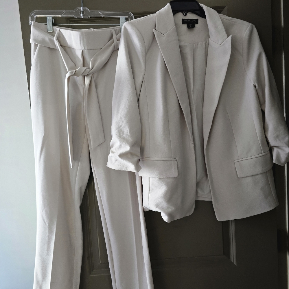 Elegant Cream Blazer and Pants Set